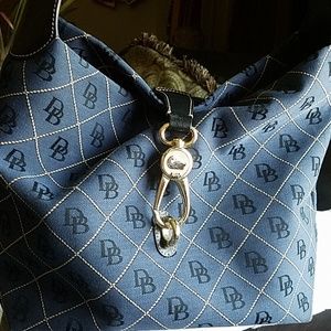 Dooney & Bourke Purse